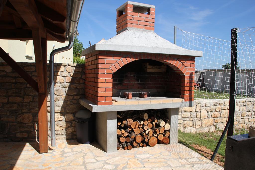 Rural House Gluic Villa Bogatić Oda fotoğraf